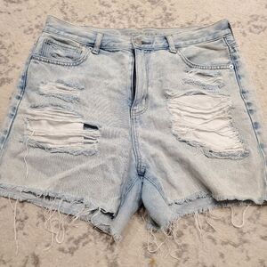 AE Denim Mom Short
